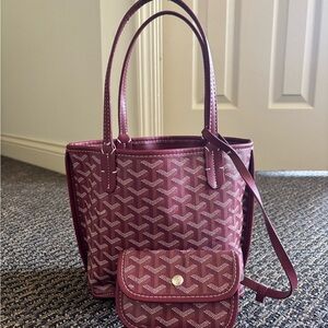 Elegant Burgundy Tote Bag Set